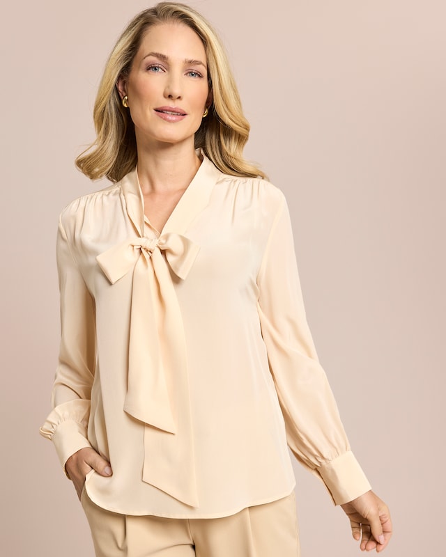 Seidenbluse mit Schluppe