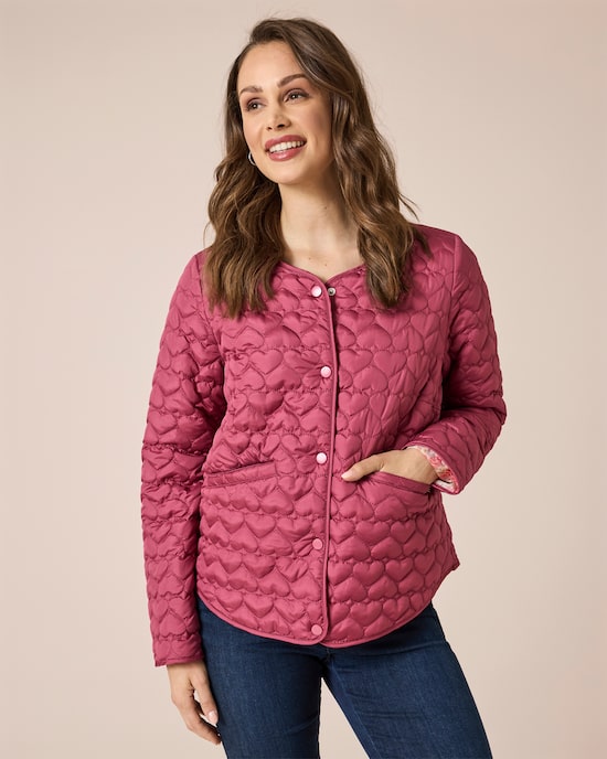 Produktabbildung für Steppjacke mit Herzen