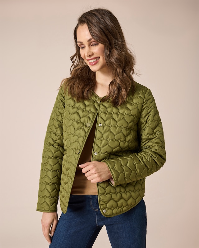 Steppjacke mit Herzen