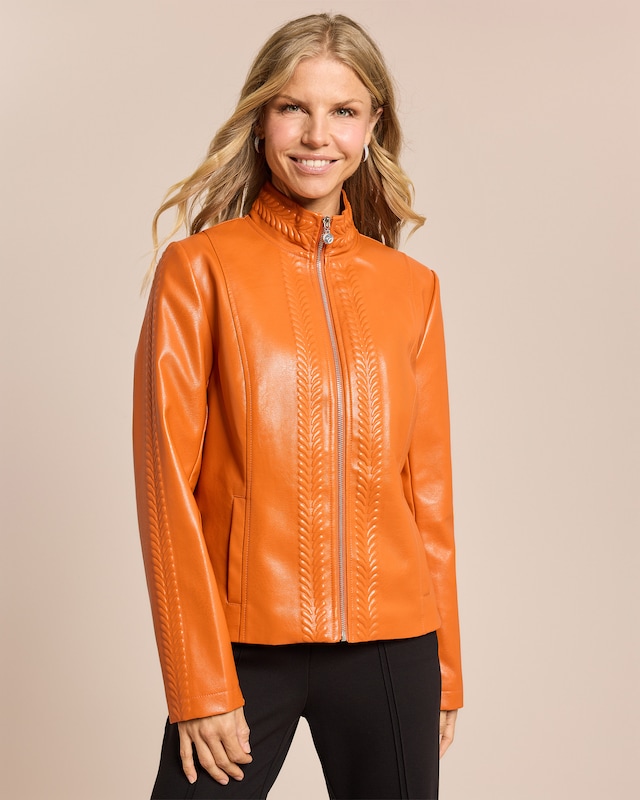 Lederimitatjacke mit Flechtdetails