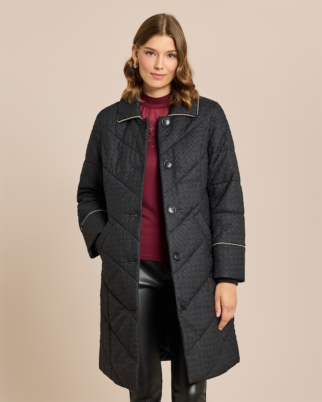 Steppmantel mit Kettendetail