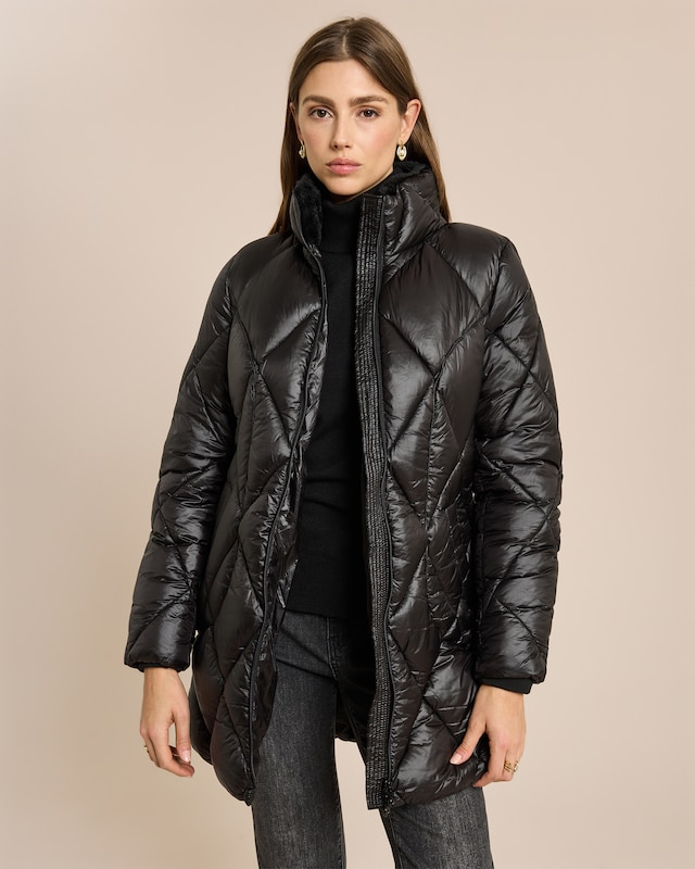 Steppmantel mit Rautensteppung