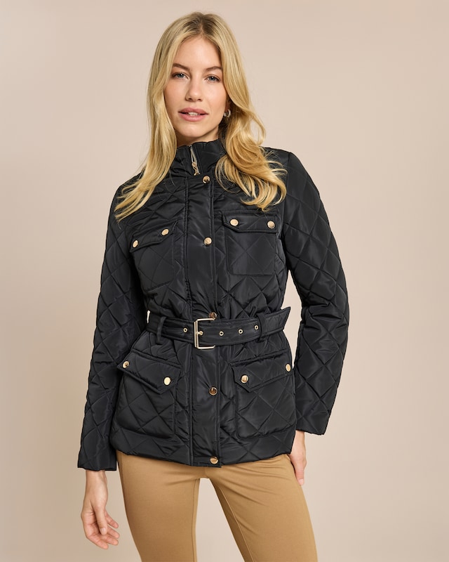 Steppjacke mit Gürtel