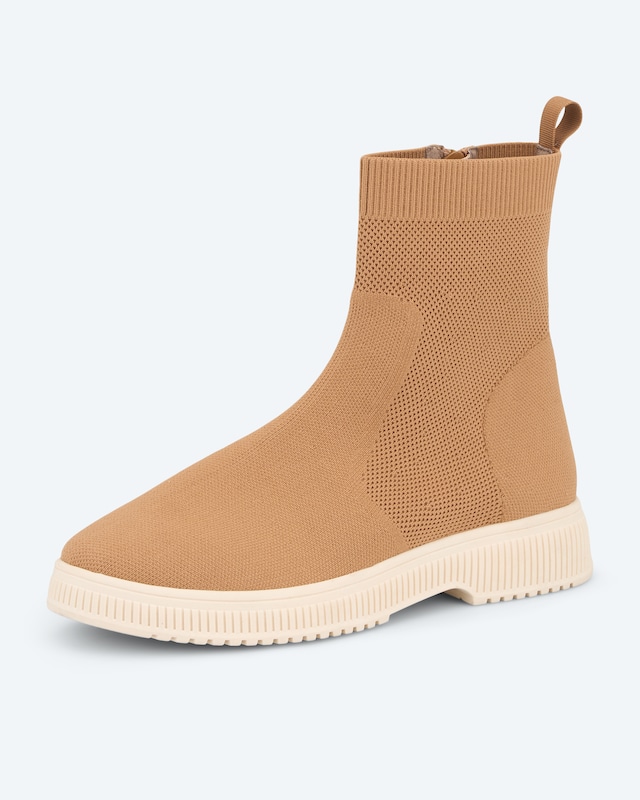 Stiefelette aus Strick