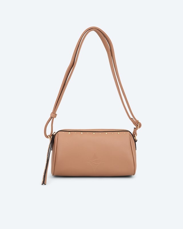 Umhängetasche mit Logo und Nieten