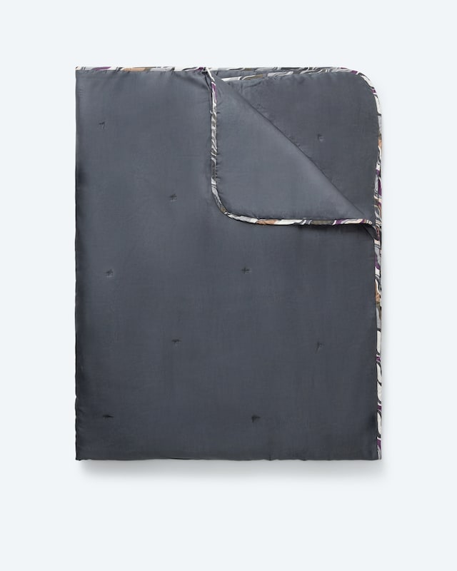 Tagesdecke mit Punktsteppung