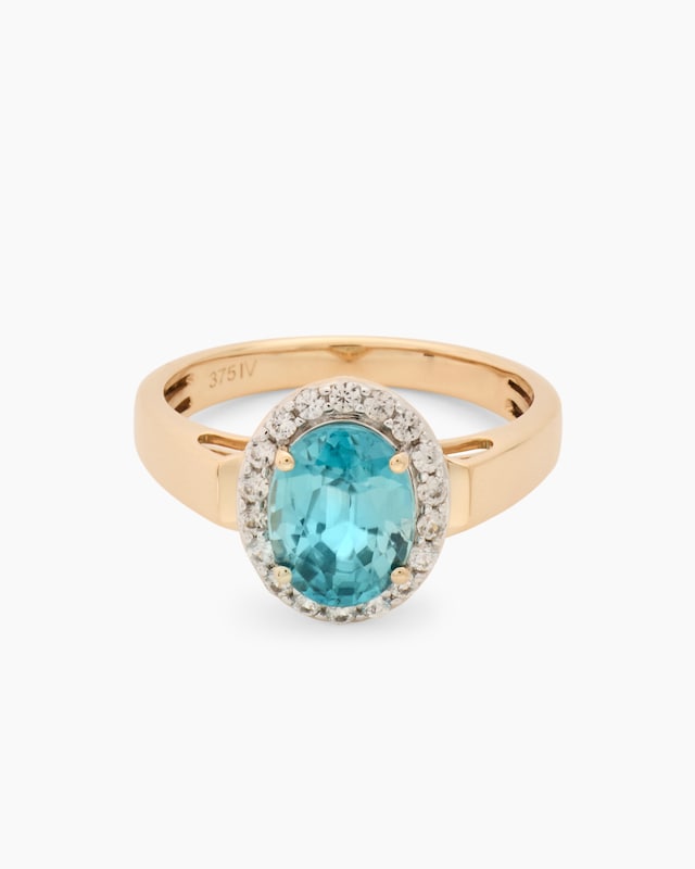 Ring mit blauem Zirkon