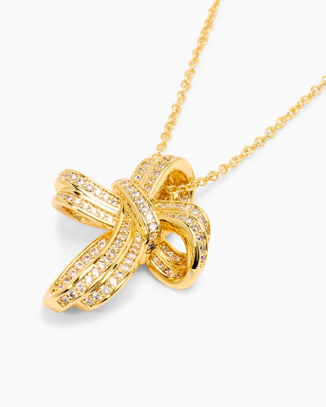 Kreuzanhänger und Kette