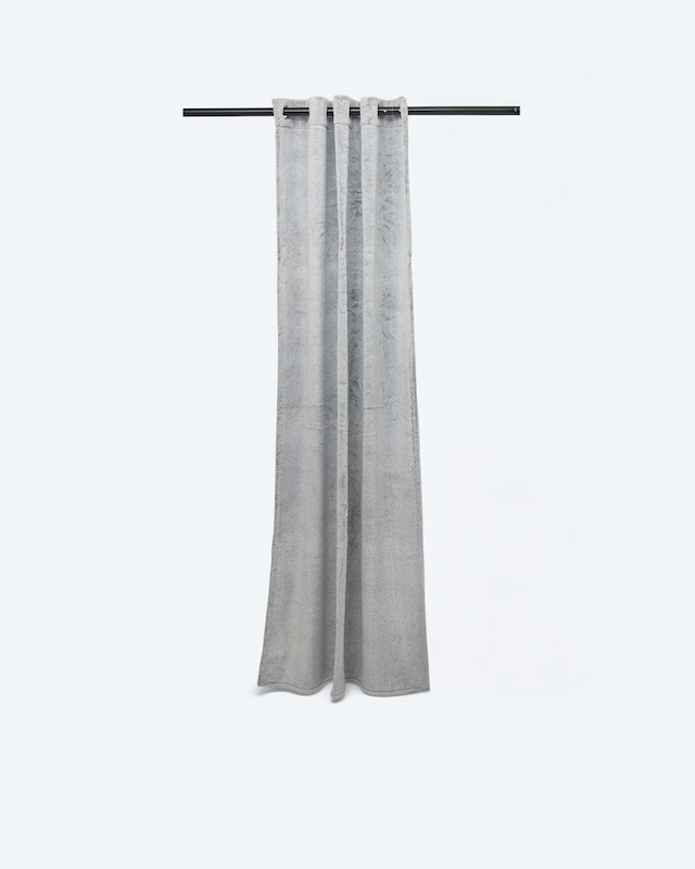 Ösenvorhang in Kaninchenfell-Optik