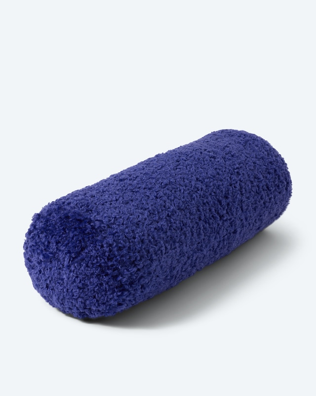 Nackenrolle in Teddy-Optik