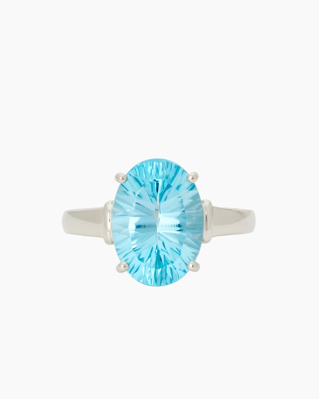 Ring mit Swiss Blue Topas
