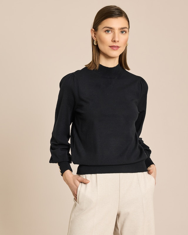 Pullover mit Knöpfen