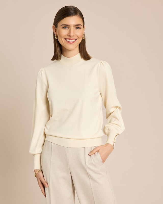 Pullover mit Knöpfen