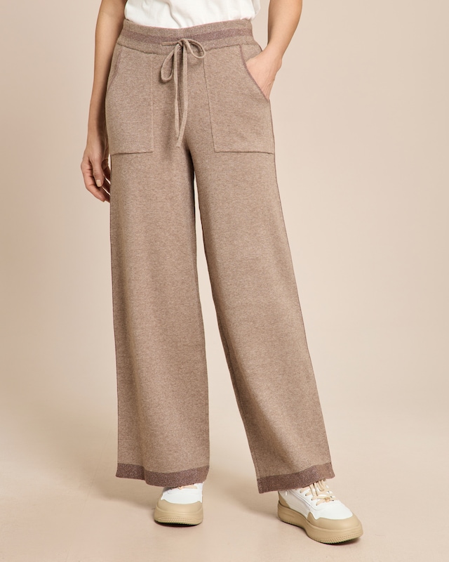 Strickhose mit Glitzerdetails
