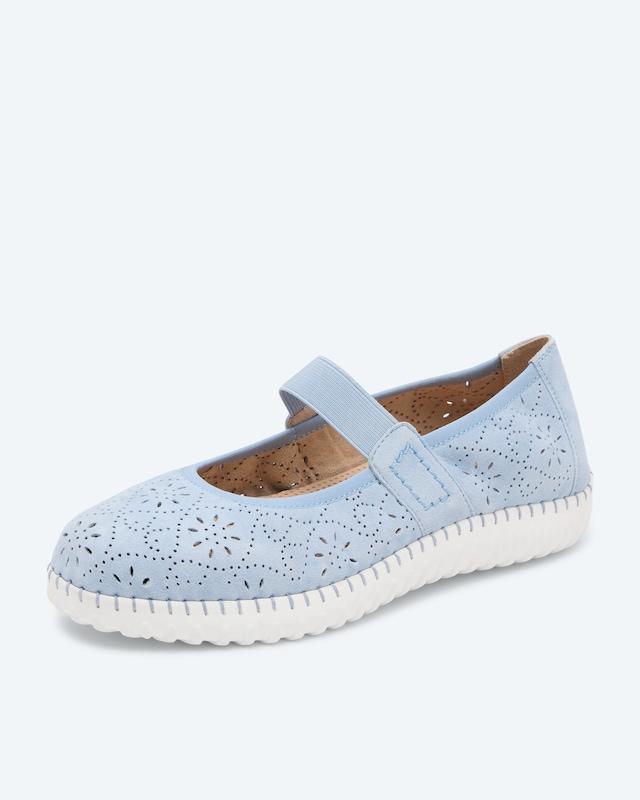 Ballerina mit Perforation