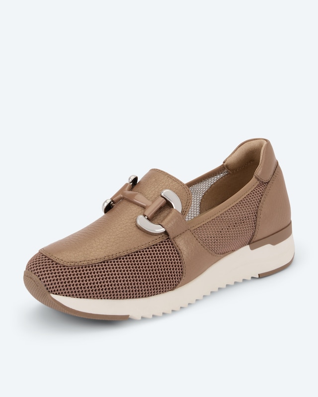 Slipper mit Deko und Mesh