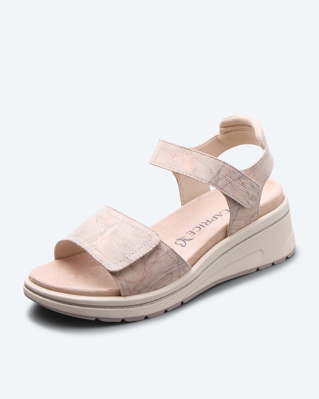 Sandale mit Keilabsatz H-Weite