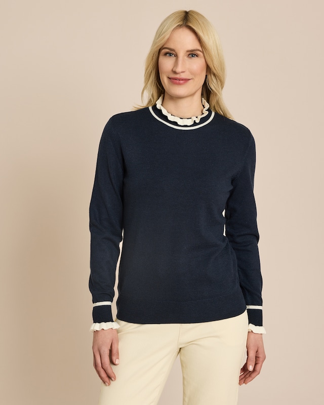 Pullover mit Rüschen und Kontrast