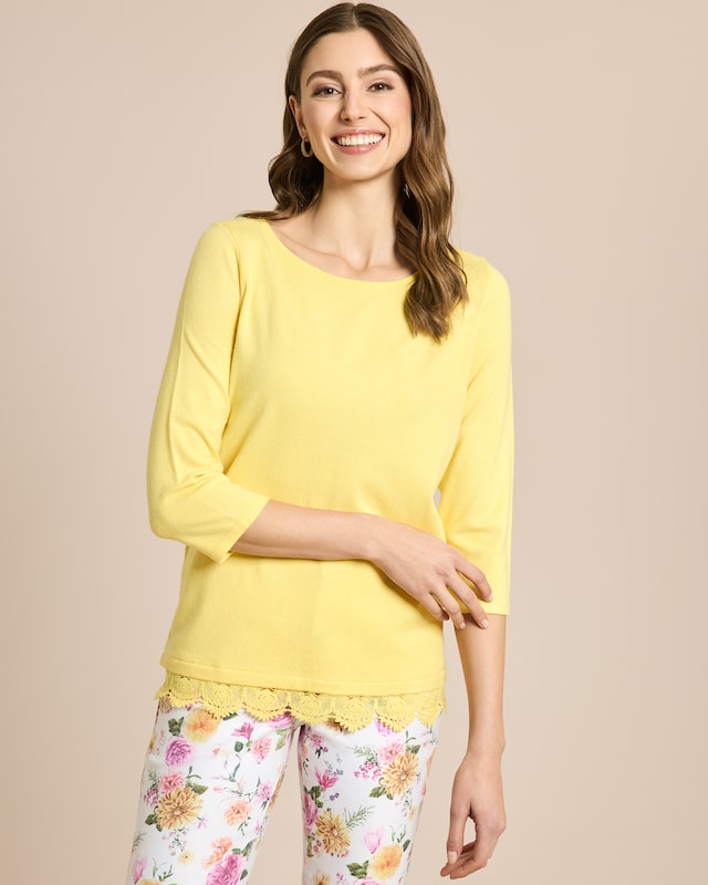 Pullover mit Spitzenbesatz