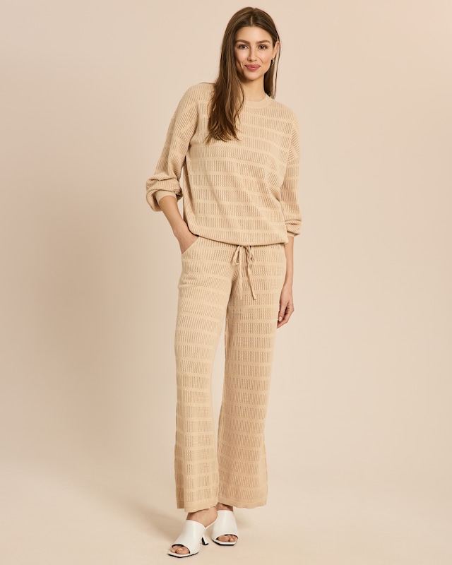 2-teiliges Set mit Lochstruktur