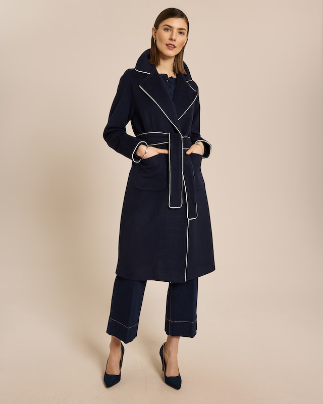 Wollmantel mit Zierstich