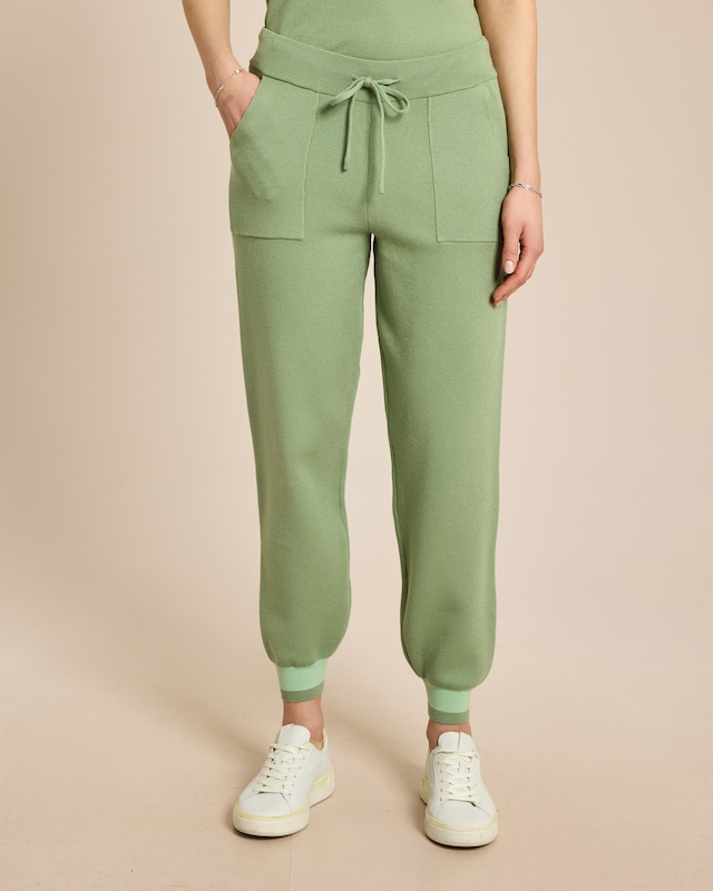 Strickhose mit Farbdetail