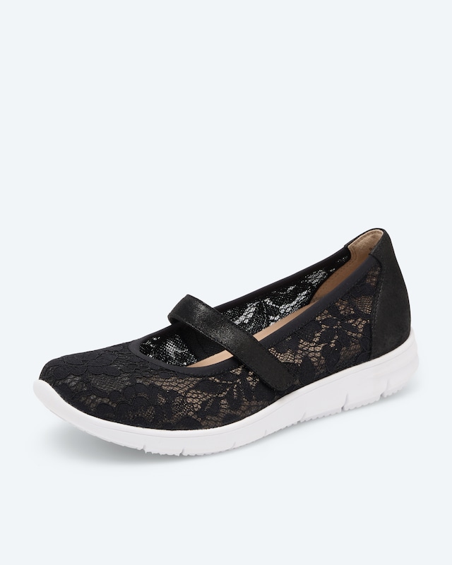 Ballerina mit Spitze