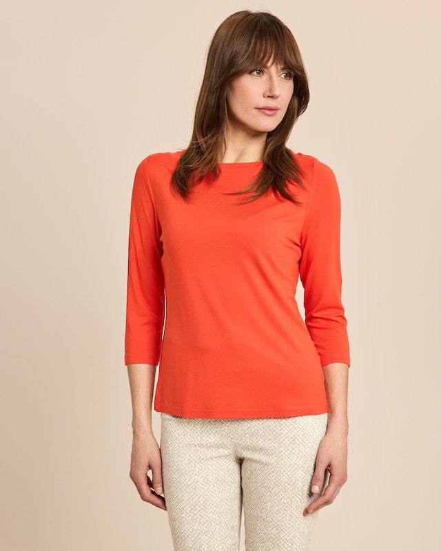 Shirt mit U-Boot-Ausschnitt