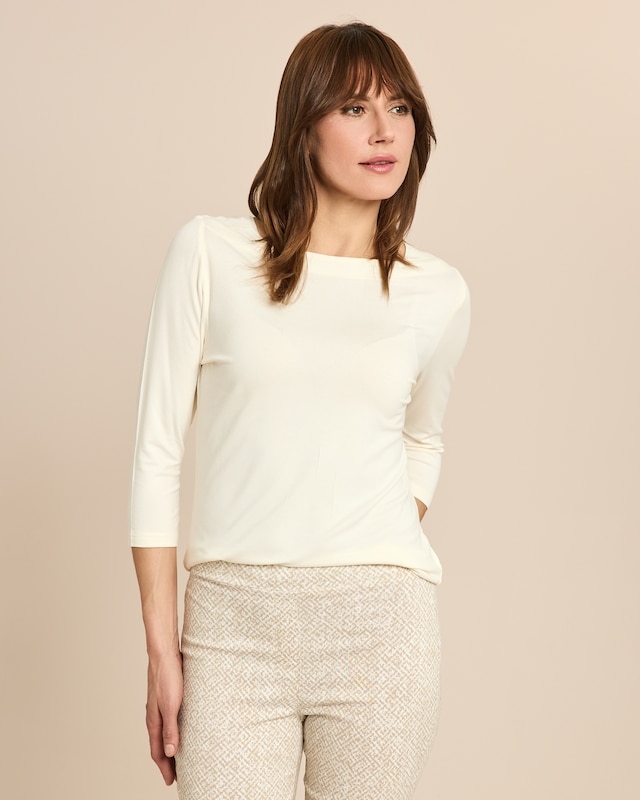 Shirt mit U-Boot-Ausschnitt