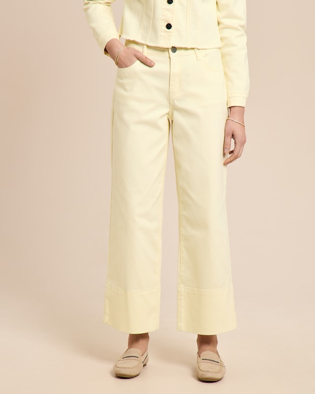 Jeans mit breitem Saumabschluss