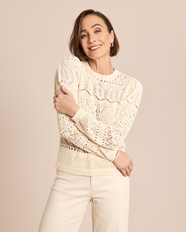 Pullover aus Ajourstrick