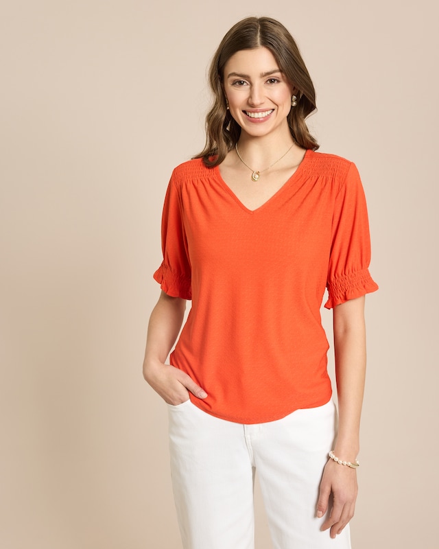 Shirt mit gesmokten Einsätzen