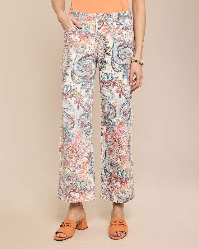 Jeans mit weitem Bein