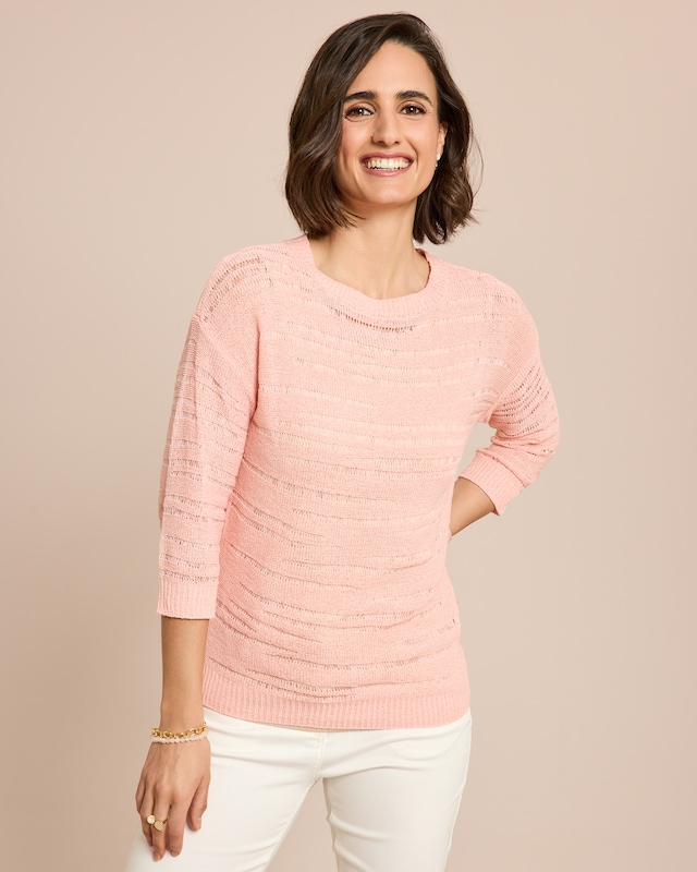 Pullover aus Bändchengarn mit Ajour-Muster