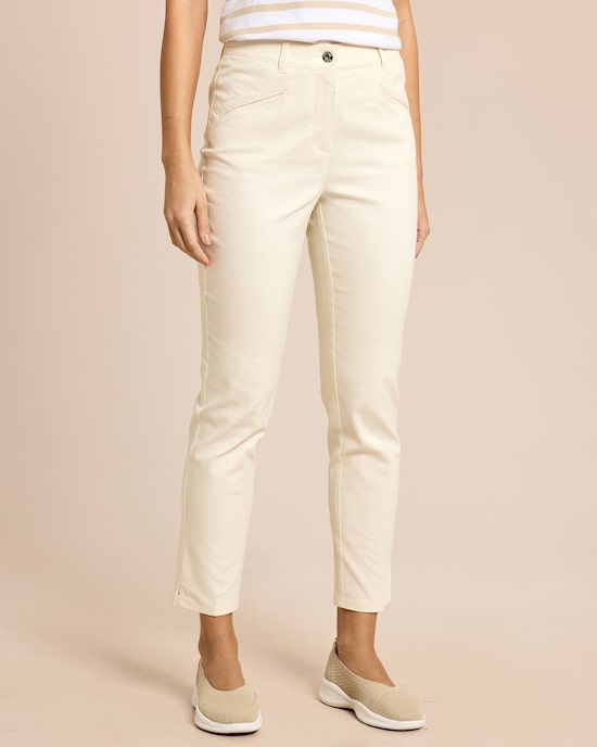 Produktabbildung für Slim Fit Twill Stretch Hose verkürzt