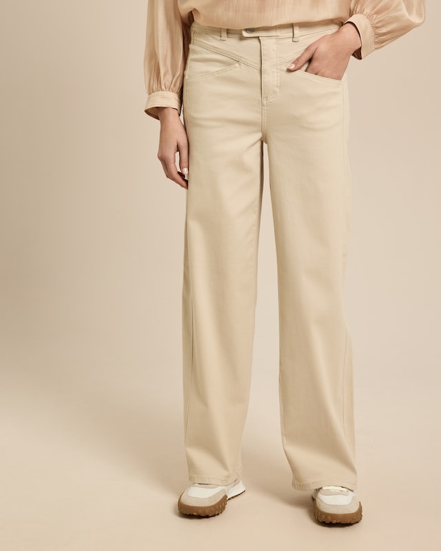 Wide Leg Jeans mit Verschlussdetail