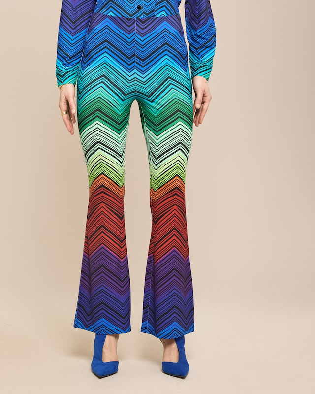 Hose mit Schlag und Exklusivdruck