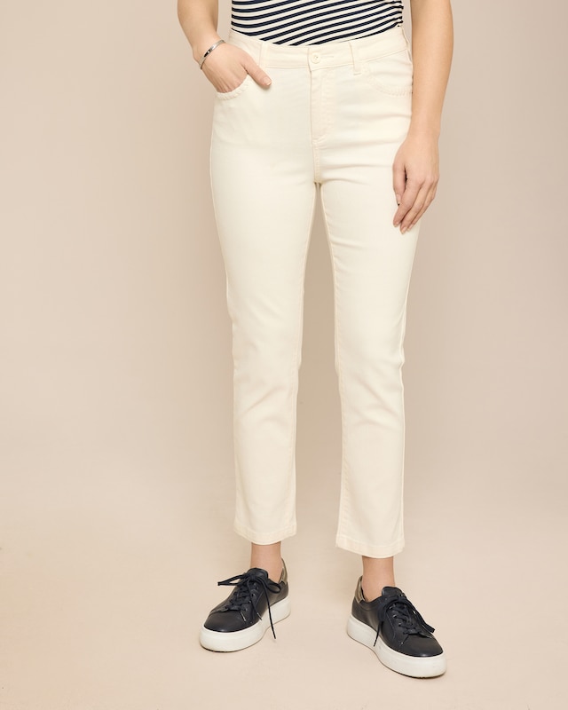 Slim Fit Jeans verkürzt mit Zierstichen