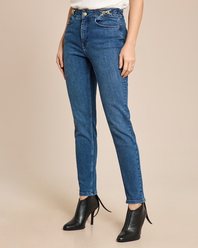 Jeans mit Verzierung