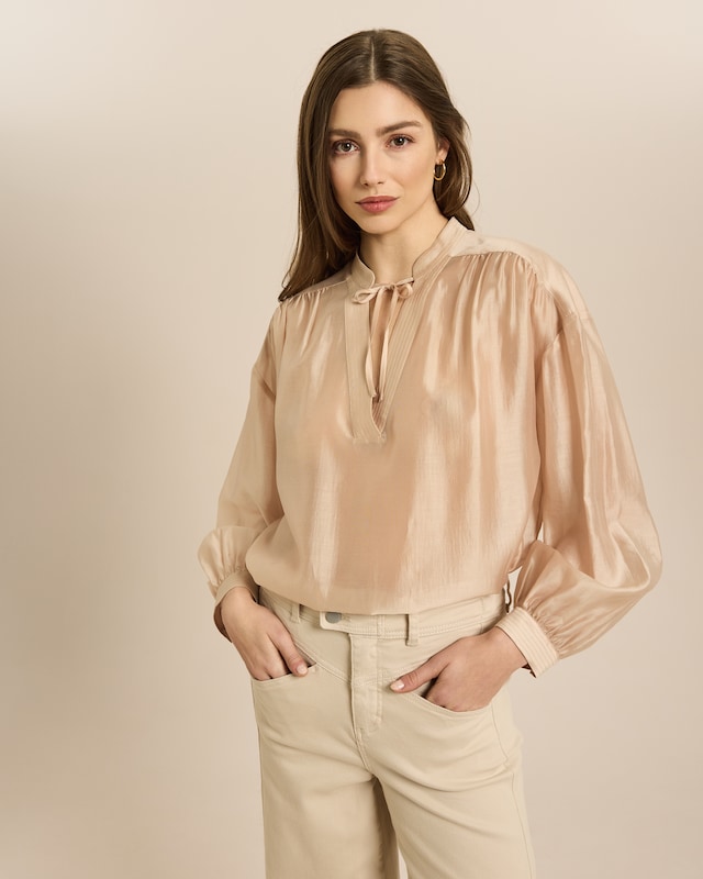 Bluse mit Ballonarm