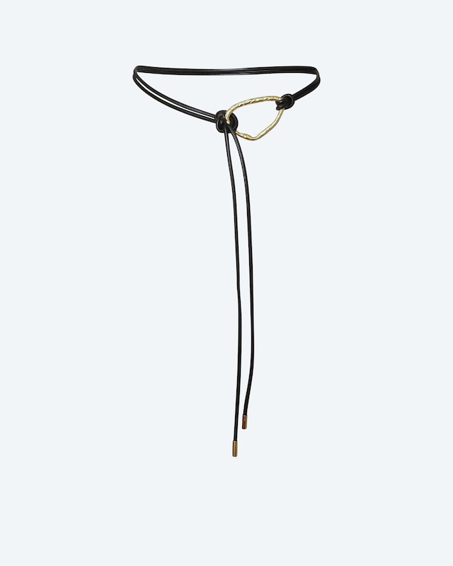 Bindegürtel mit Metallapplikation