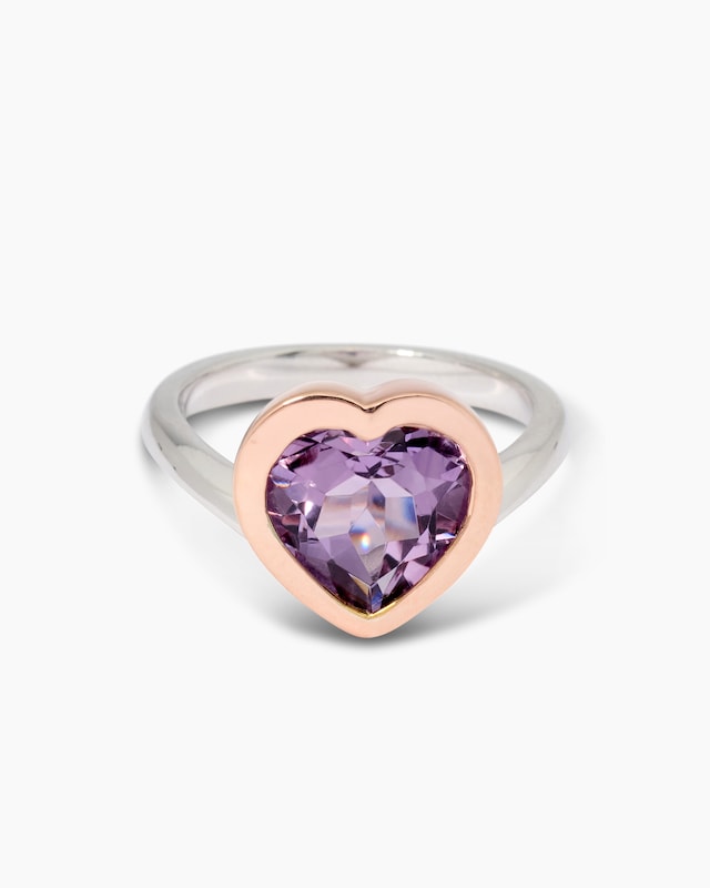 Ring mit Amethyst