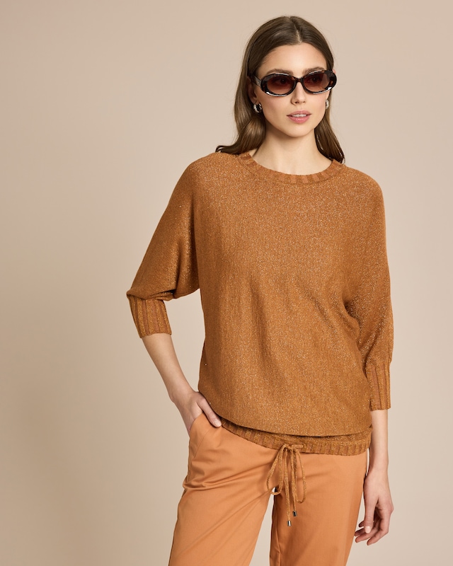 Pullover mit metallic Garn