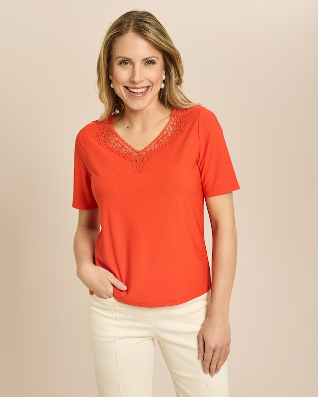 Shirt mit Spitzenbesatz