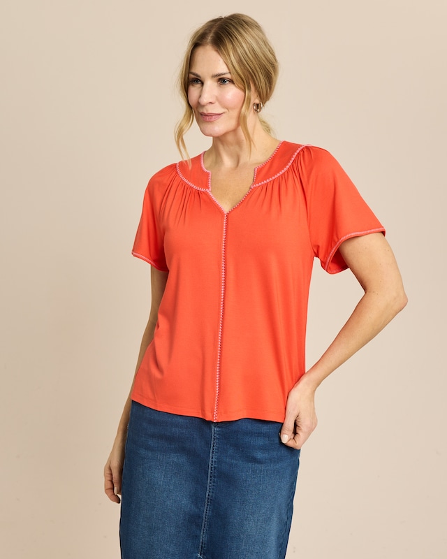 Shirtbluse mit Kontrast-Stickerei
