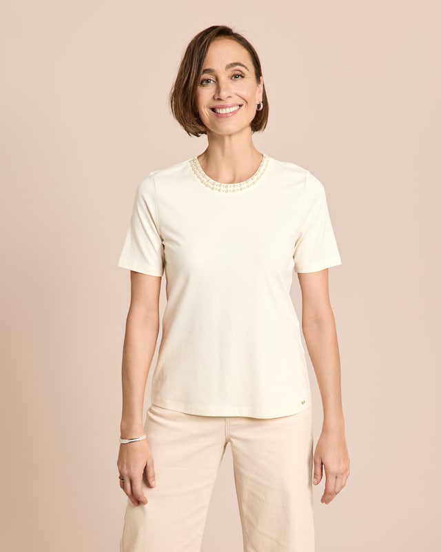 Shirt mit Perlenverzierung