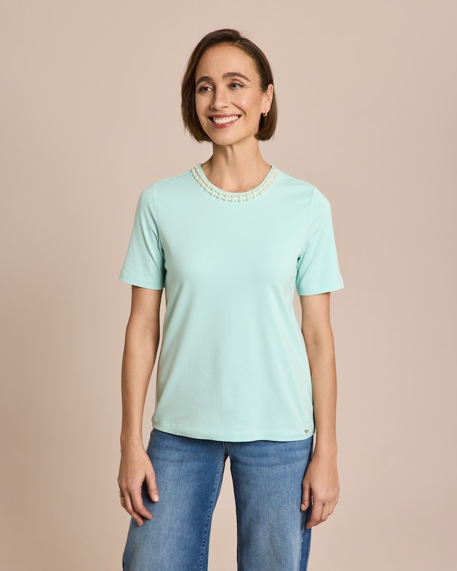 Shirt mit Perlenverzierung