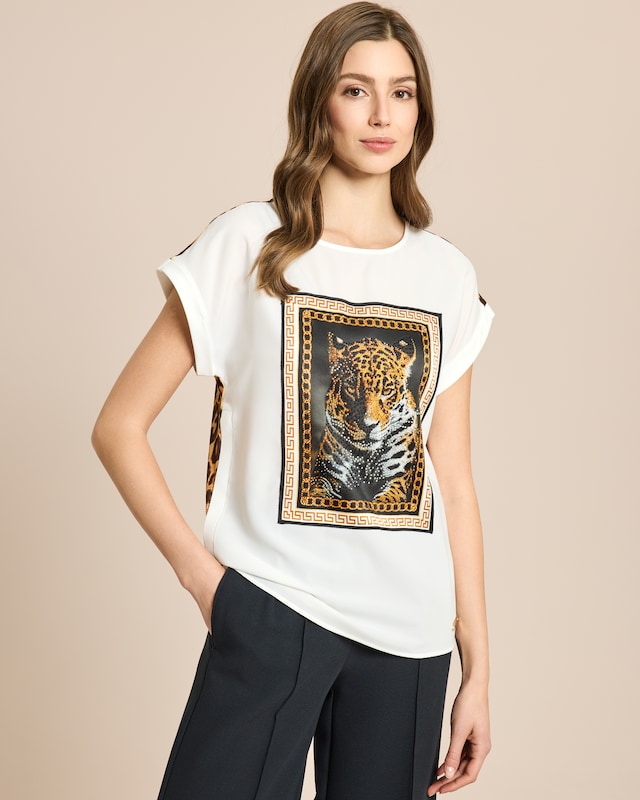 Shirt mit platziertem Druck