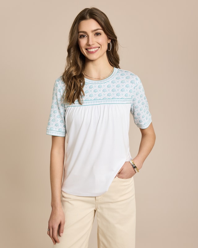 Shirt mit platziertem Porzellandruck