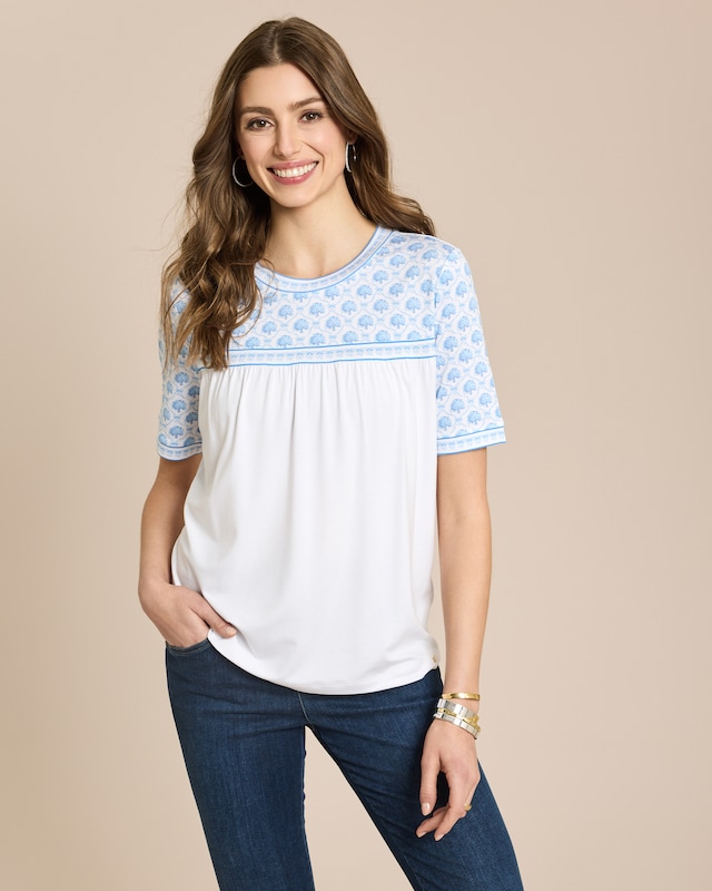 Shirt mit platziertem Porzellandruck